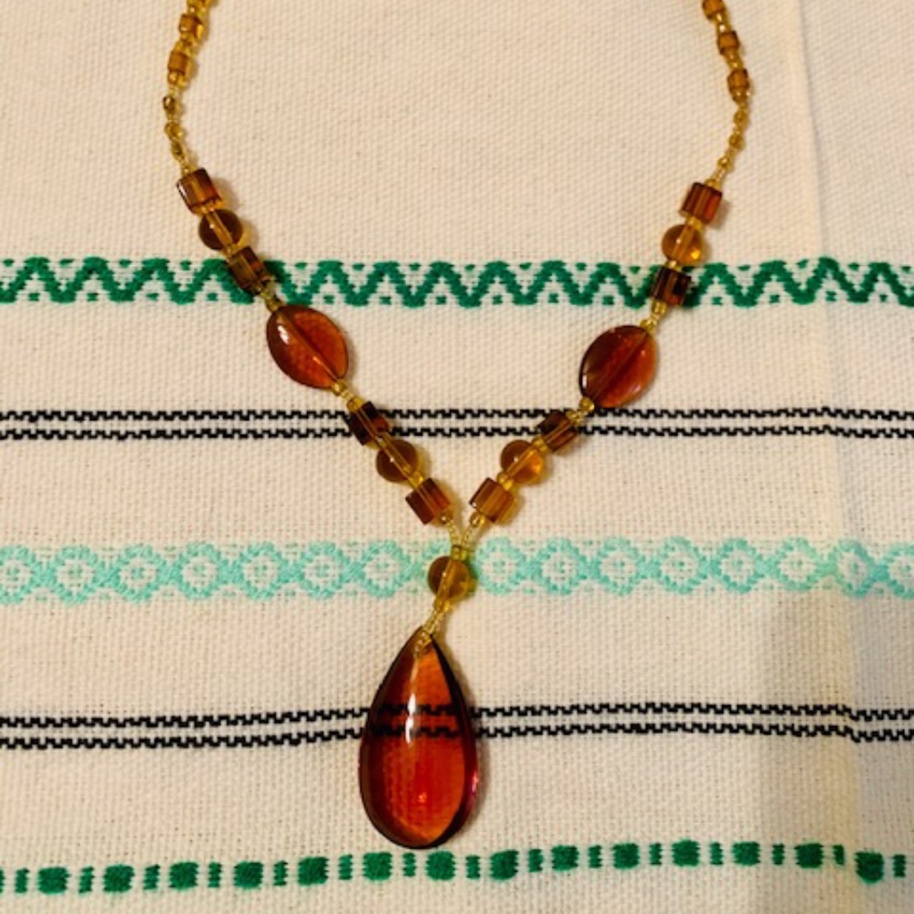🐬Necklace NWOT🐬
